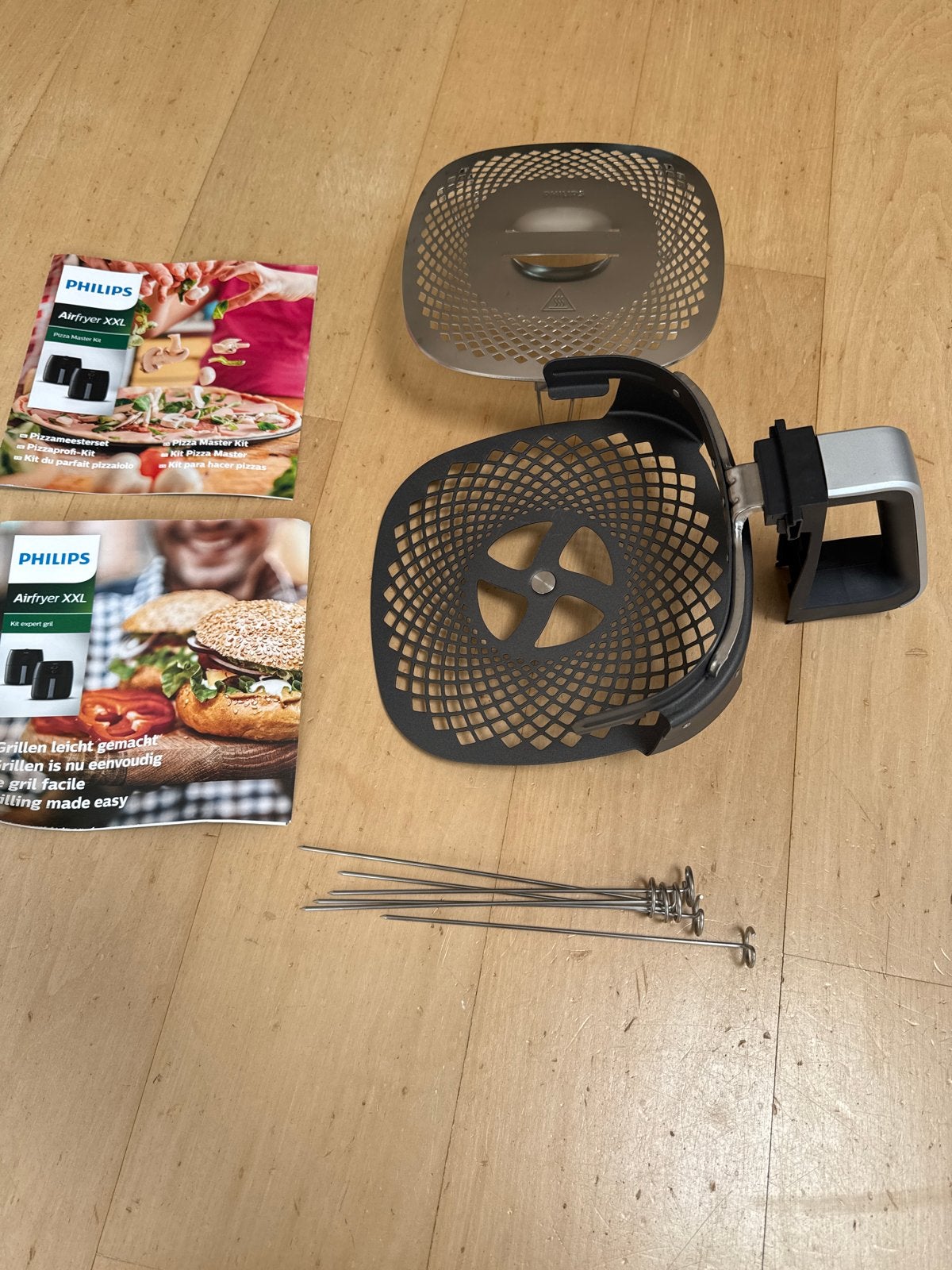 Philips Airfryer XXL Accessoires: Grill Kit & Pizza Master K, Ophalen of Verzenden, Zo goed als nieuw, Airfryer XXL