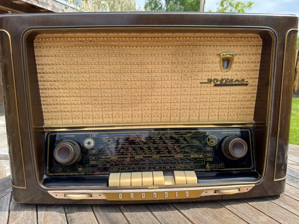 Vintage Grundig Buizenradio 3036/56, Antiek en Kunst, Ophalen