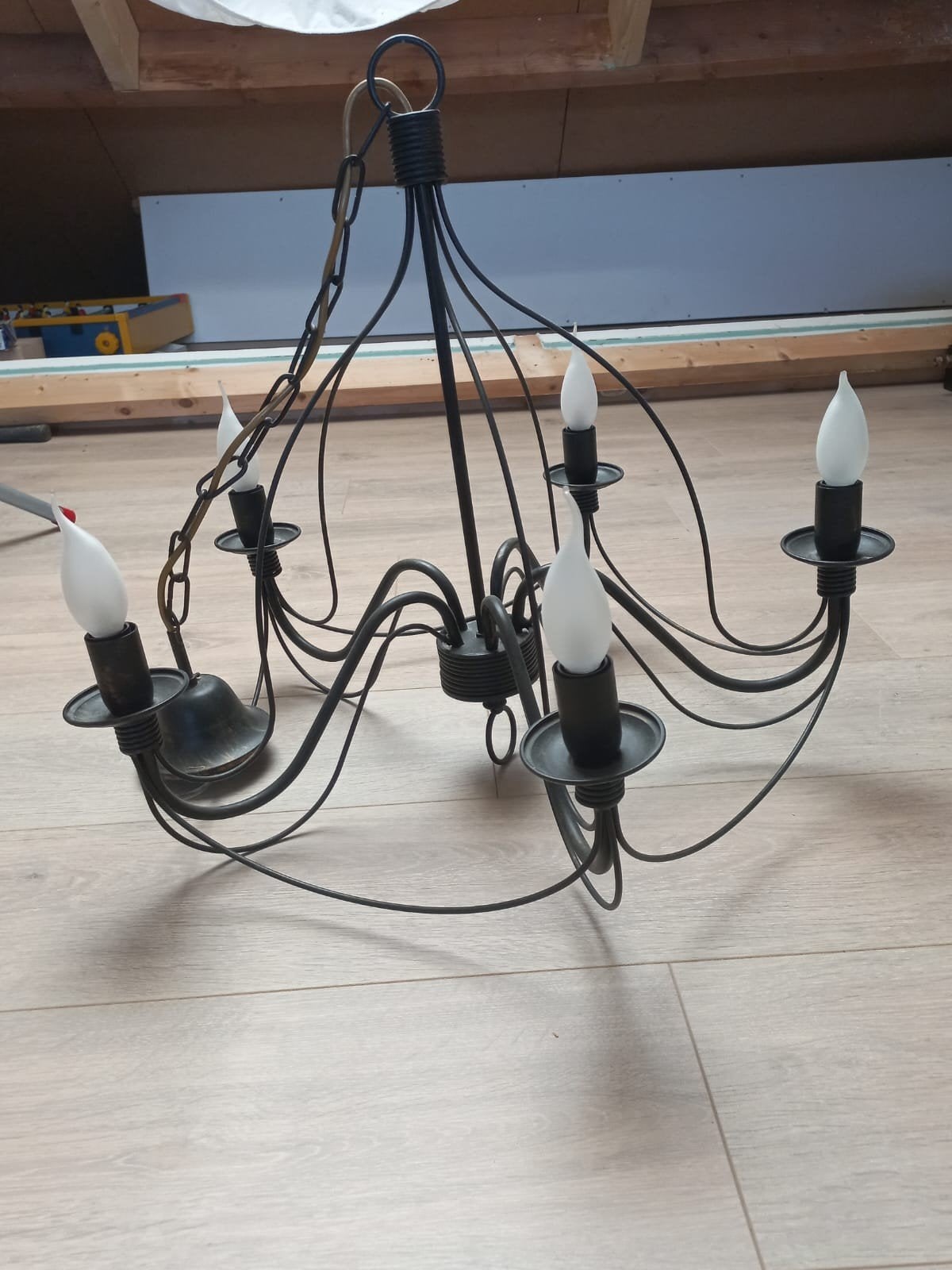 Vintage Zwarte Metalen Kroonluchter met 5 Lichten, Ophalen, Gebruikt, E14 (klein), Metaal