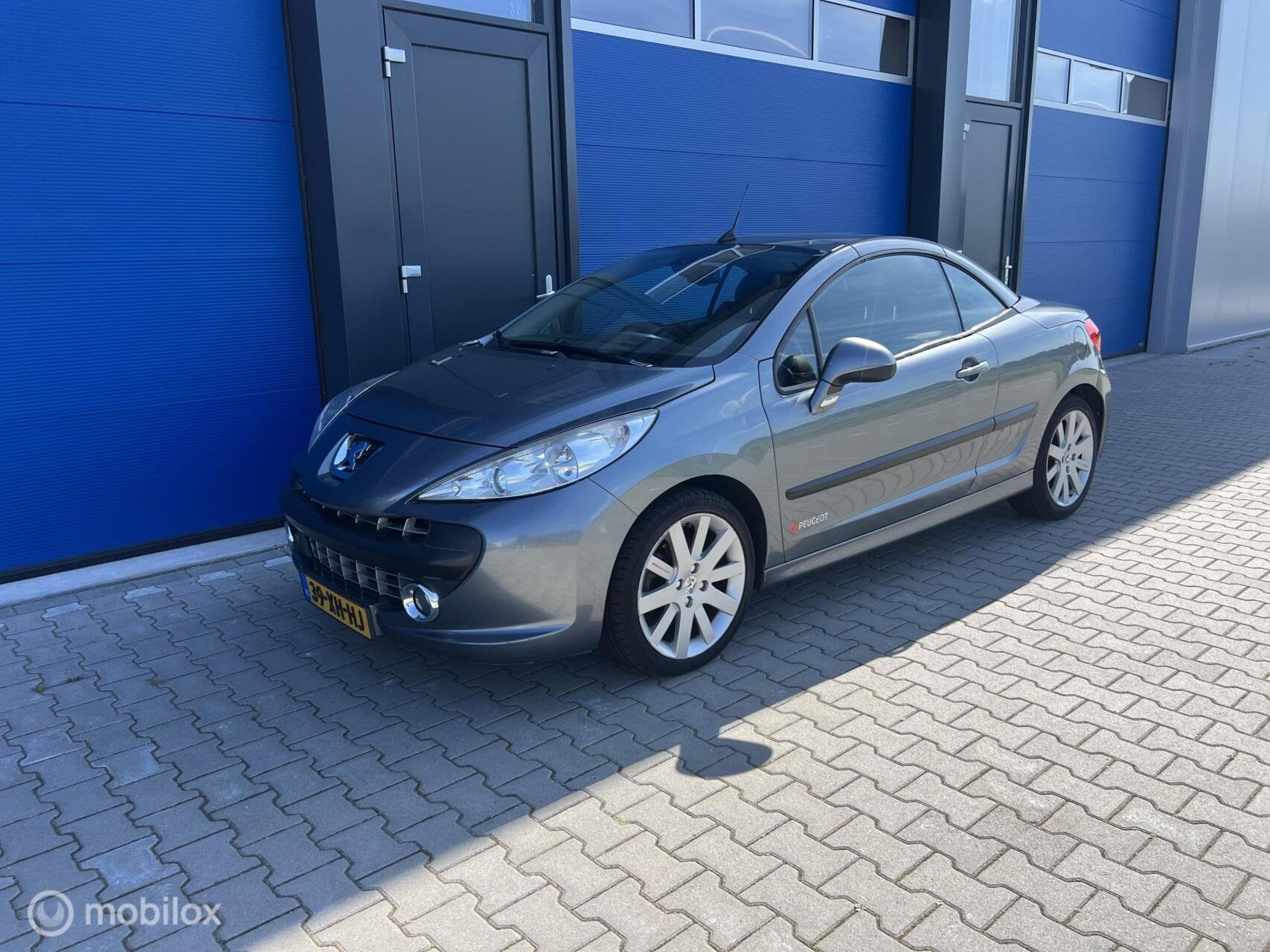 Peugeot 207 CC 1.6-16V T Sport VASTE PRIJS, Voorwielaandrijving, Gebruikt, 4 cilinders, 4 stoelen