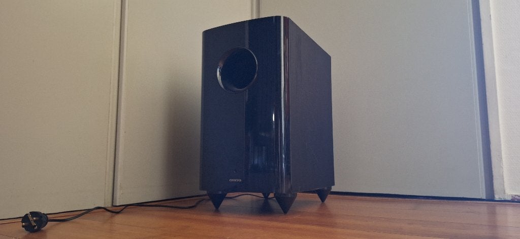 Onkyo sub-woofer SKW-208