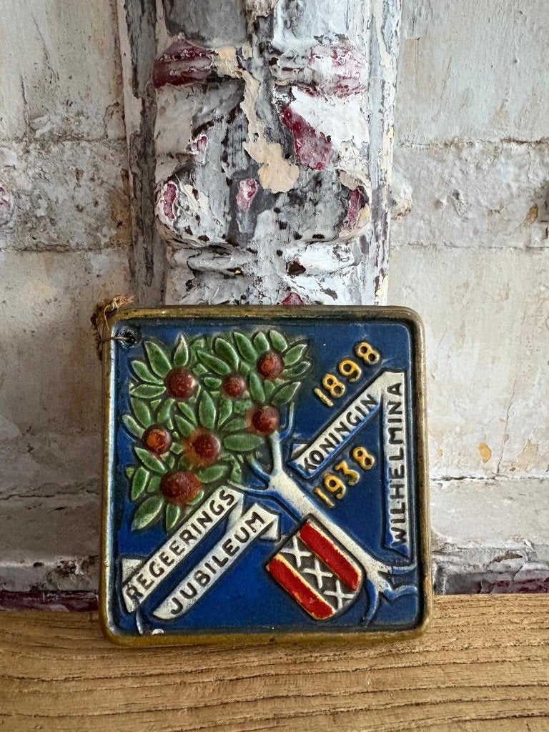 Koninklijk Regeerings jubileum Wilhelmina 1898-1938 Tegel, Ophalen of Verzenden, Gebruikt
