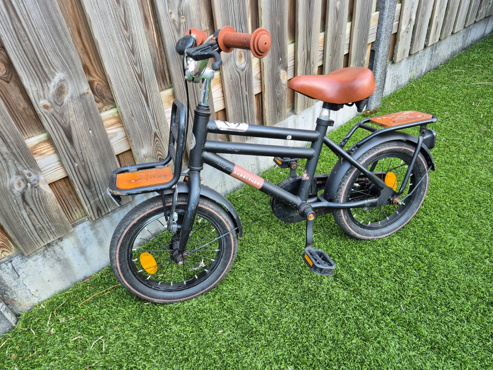 Supersuper Cooper Bamboo 14 inch kinderfiets met zijwieltjes, Ophalen, Gebruikt, Minder dan 16 inch, Zijwieltjes