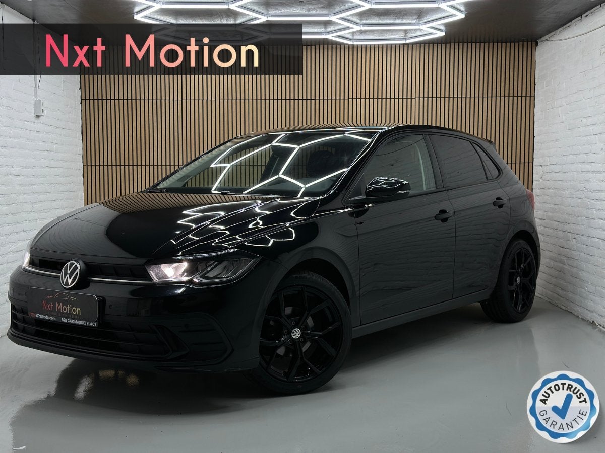 Volkswagen Polo 1.0 TSI | autom.| incl garantie | R camera, Stof, Euro 6, 95 pk, Zwart