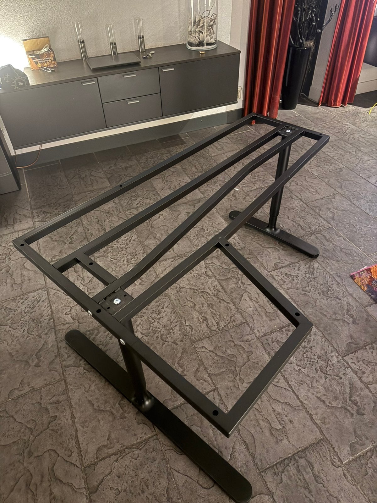 Zwart bureauonderstel Ikea Bekant (160x110), Zwart, 160 cm, Metaal, Hoekbureau
