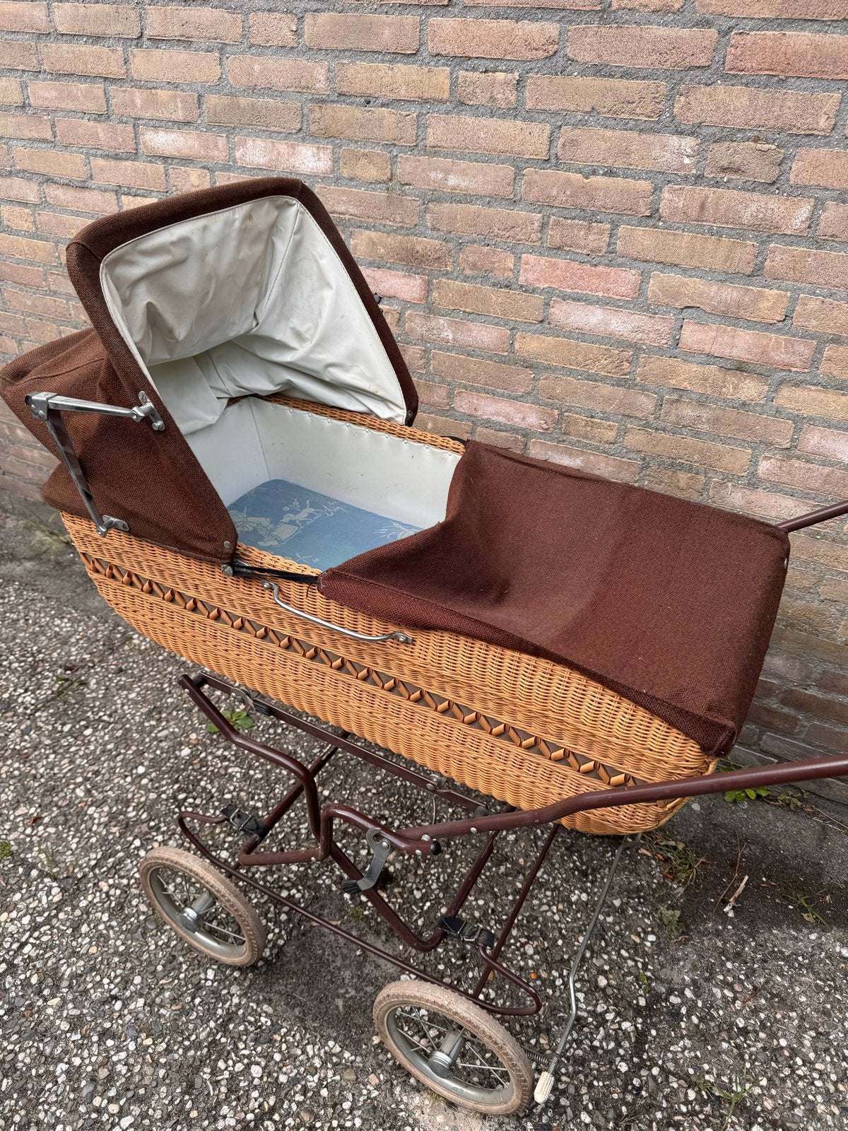 Vintage rieten kinderwagen - Bruin, Ophalen, Gebruikt, Kinderwagen, Overige merken