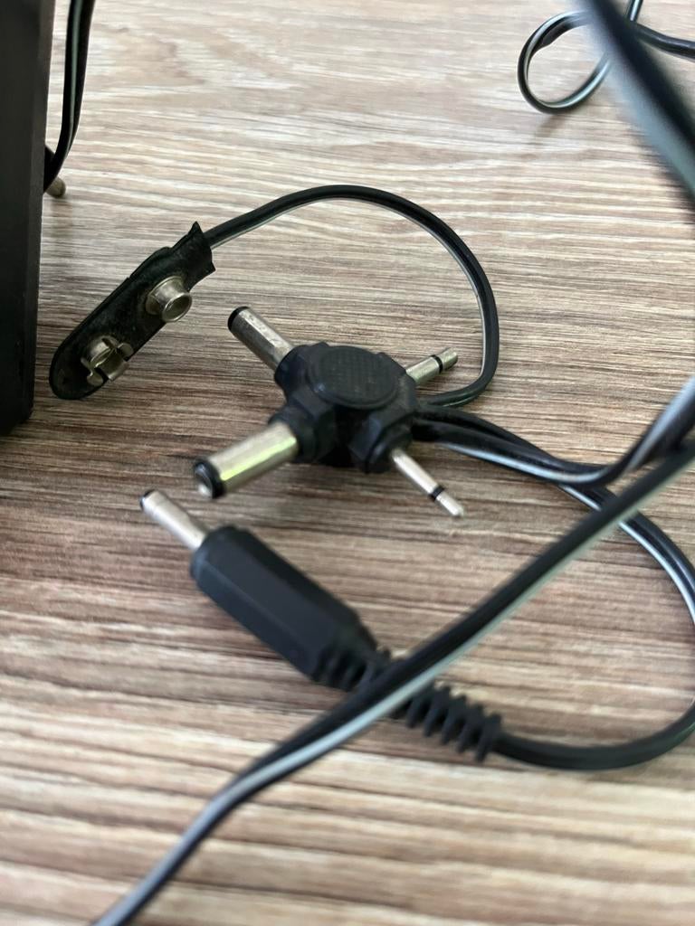AudioSonic AC-DC Adapter met instelbare spanning, Ophalen, Gebruikt