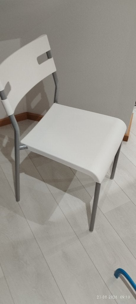 Witte stapel stoelen, Ophalen, Kunststof, Gebruikt, Wit