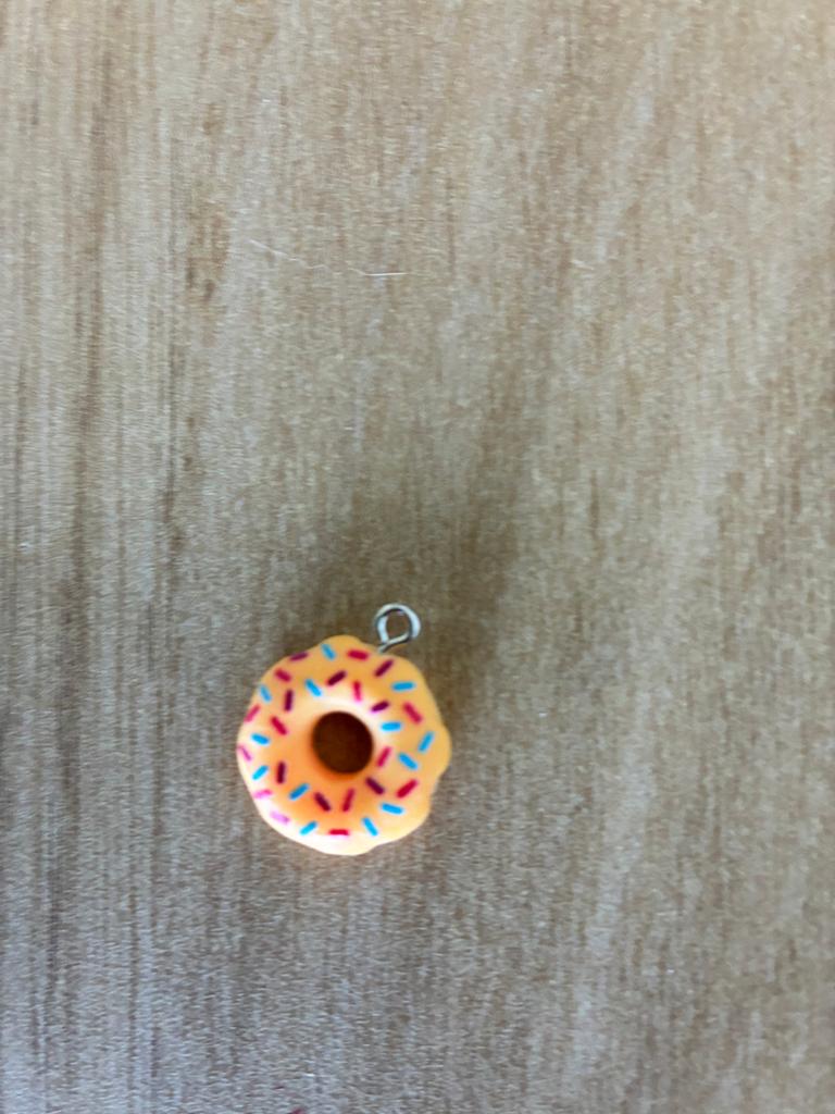 Nieuw Donuts Bedeltje - Leuke Accessoire voor Armband, Overige merken, Overige materialen, Nieuw, Ophalen of Verzenden