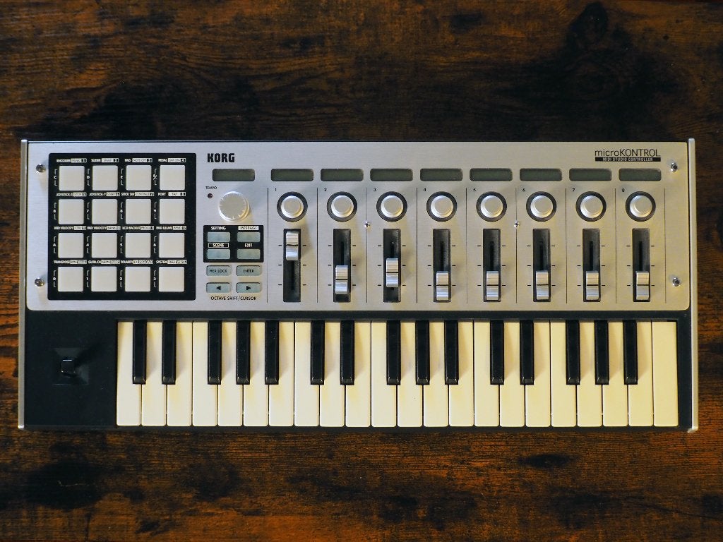 Korg  MC-1 MicroKontrol, Muziek en Instrumenten, Midi-apparatuur, Verzenden, Gebruikt