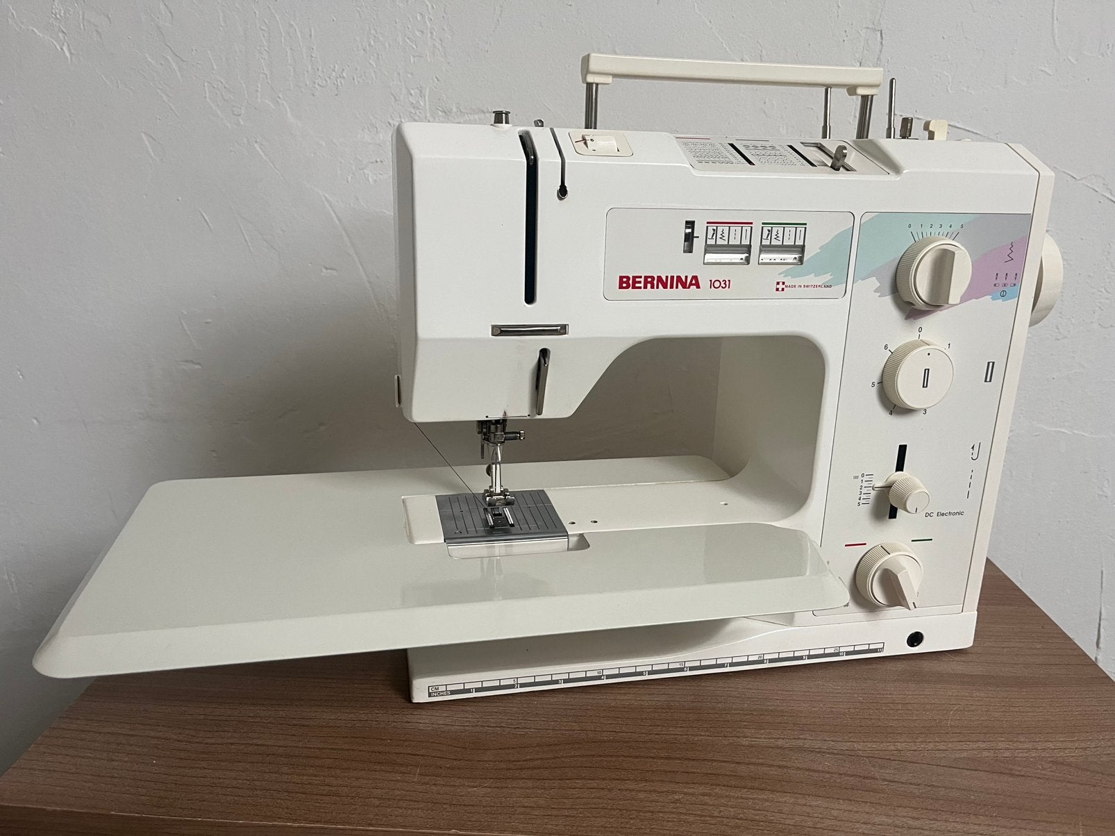 Bernina 1031 Naaimachine, Ophalen of Verzenden, Zo goed als nieuw, Naaimachine, Bernina