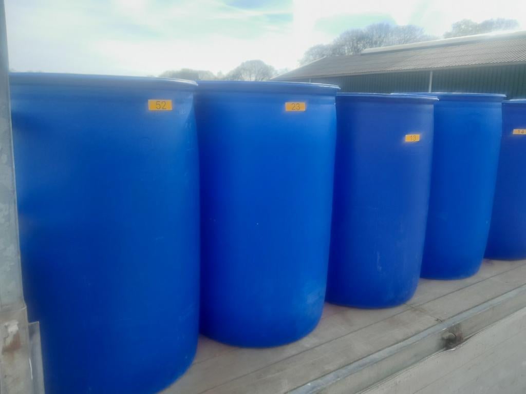 200 liter tonnen watertank regenton waterton, 150 liter of meer, Ophalen