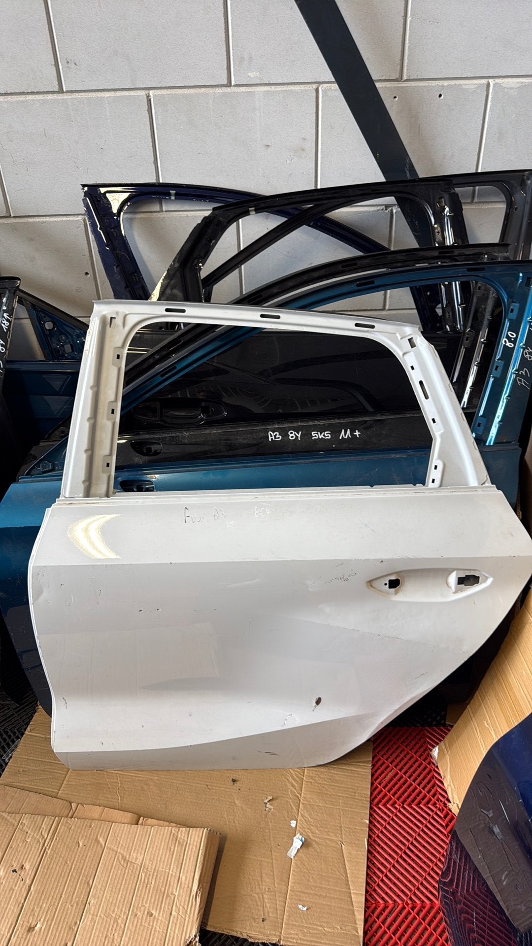 Audi a3 8Y Links achter portier deur, Ophalen of Verzenden