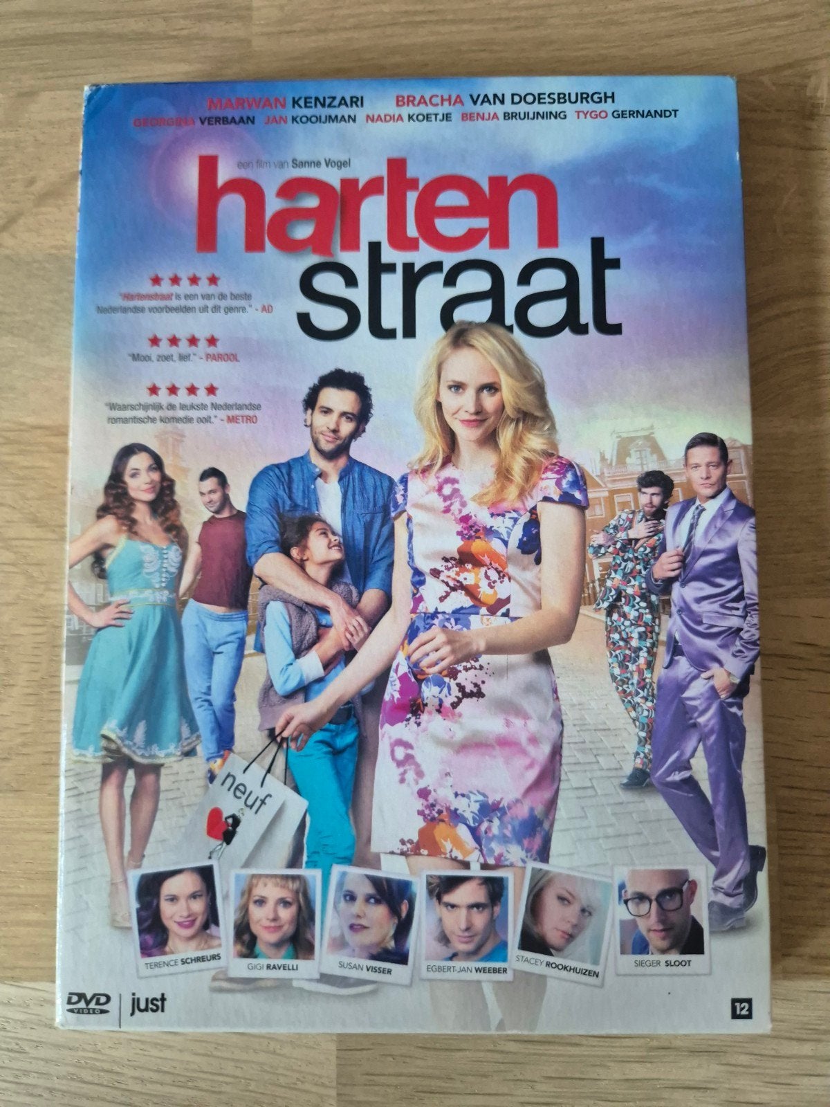 Hartenstraat, Nederlands, Romantische komedie, Zo goed als nieuw, Vanaf 12 jaar