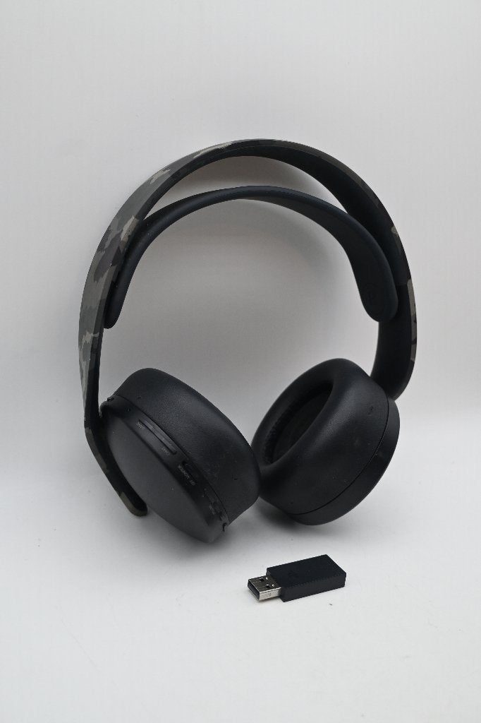 Sony Pulse 3D Wireless Headset - Zwart/Wit, 1 Sony Place, San Mateo, CA 94401, USA, Gebruikt, Ophalen of Verzenden, Sony Interactive Entertainment