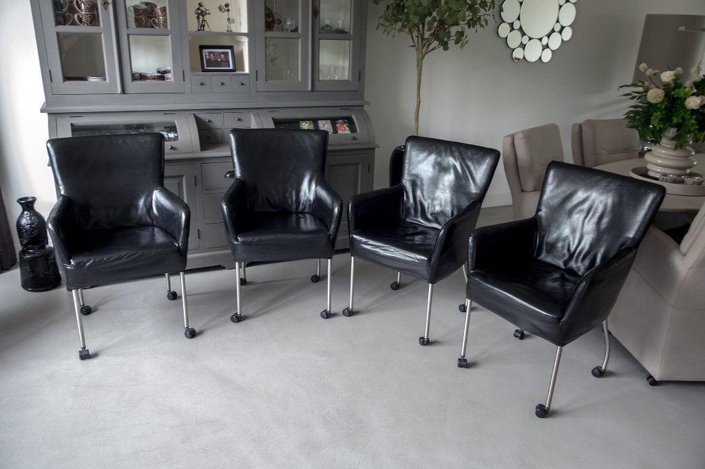 4 zwart leren eetkamerstoelen op wieltjes, Ophalen, Gebruikt, Zwart, Vier