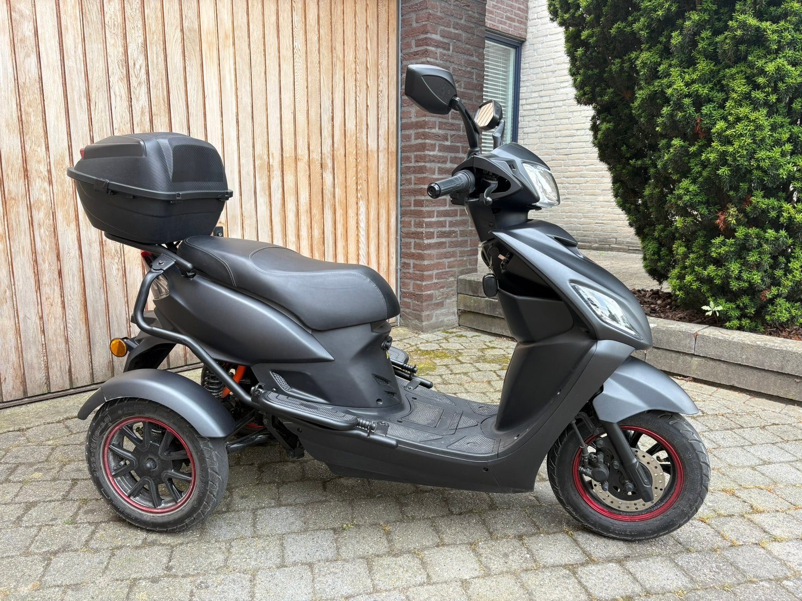 Scootmobiel IVA T3 2.0 mat grijs  120 km  bereik!, Zo goed als nieuw, 16 km/u of meer, 46 km of meer, Ophalen