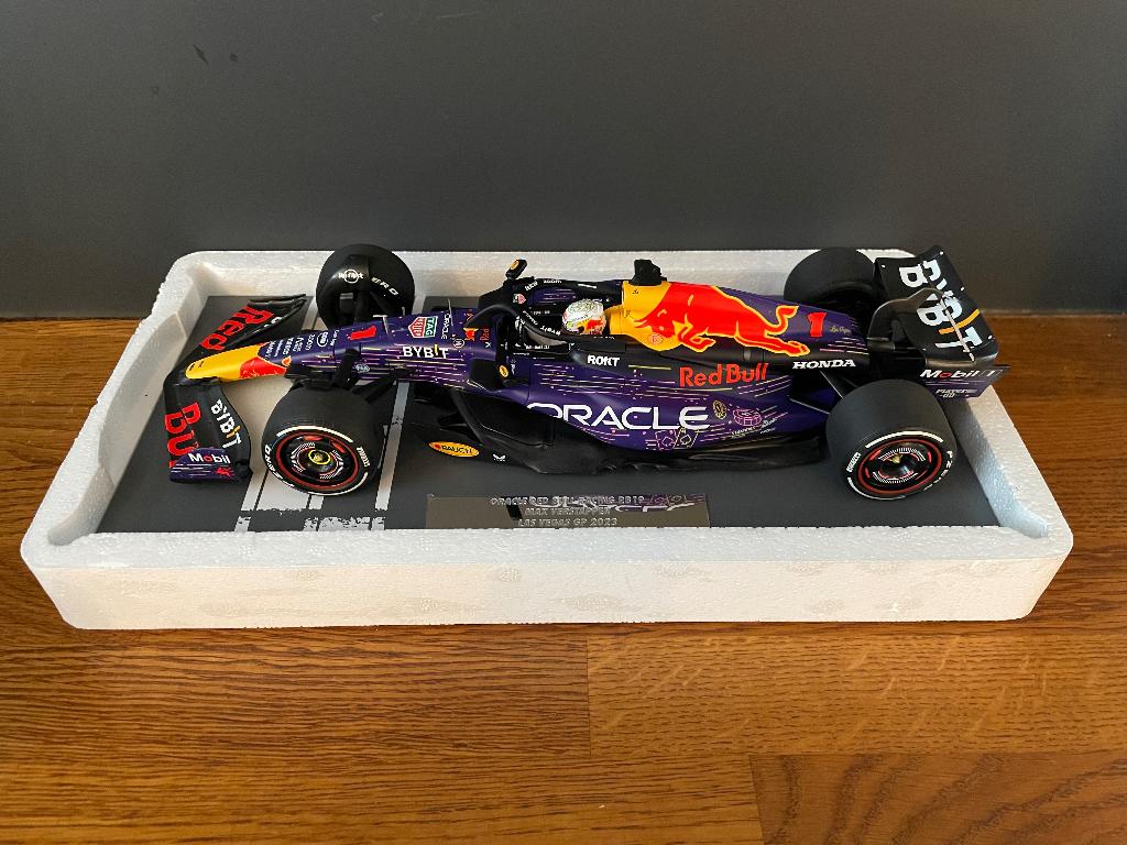 Verstappen Minichamps 1:18 RB19 GP Las Vegas Special Livery, Ophalen of Verzenden, Nieuw, Auto, MiniChamps