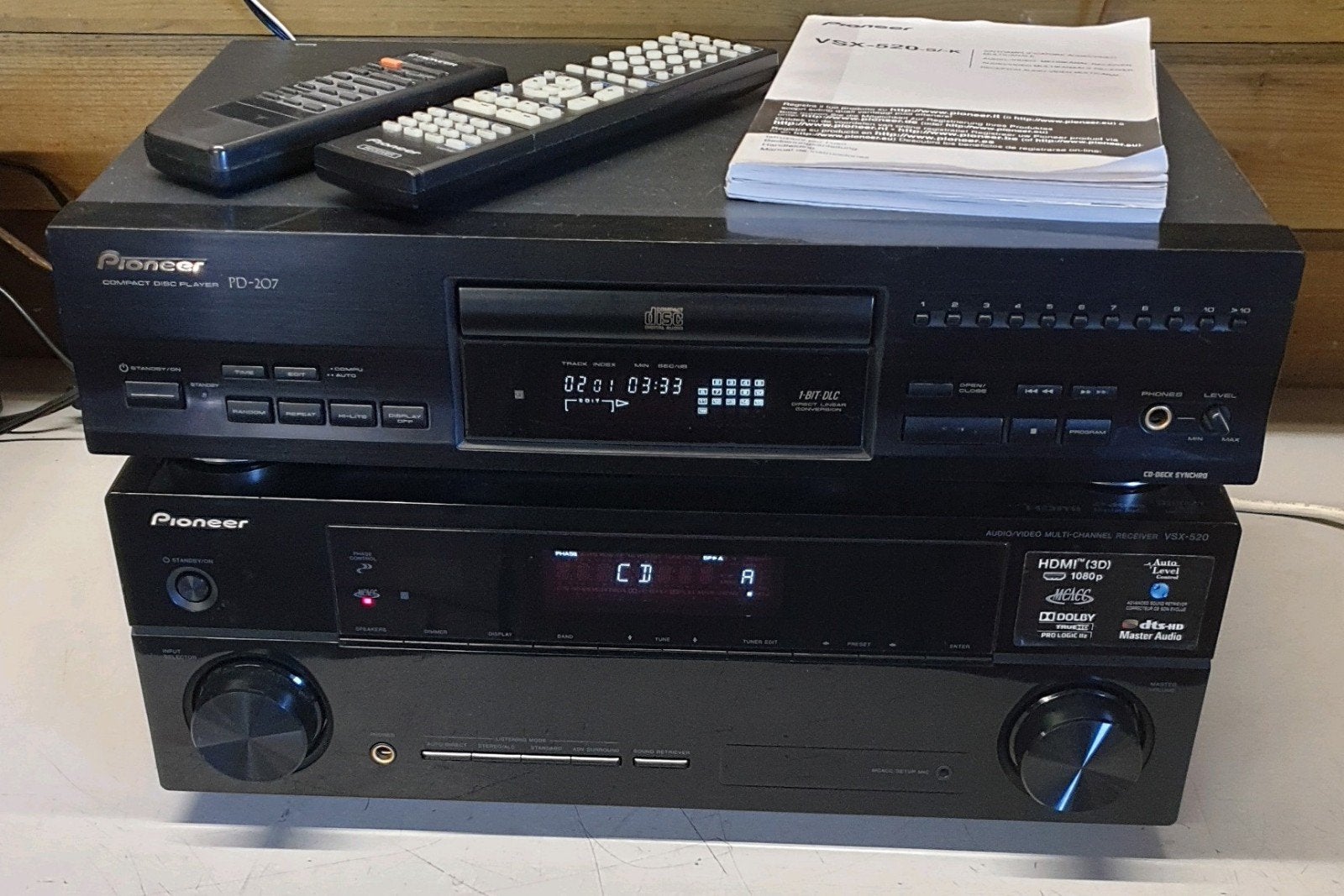 Pioneer set receiver vsx-520 + cd speler pd-207 + remotes, Ophalen of Verzenden