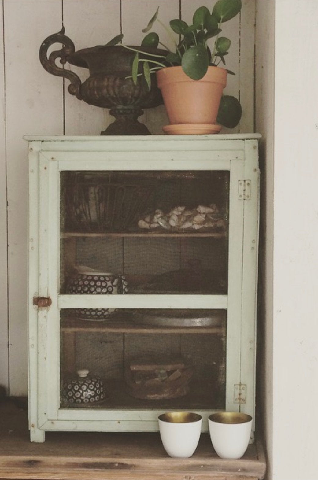 Brocante Franse vliegenkast, Ophalen