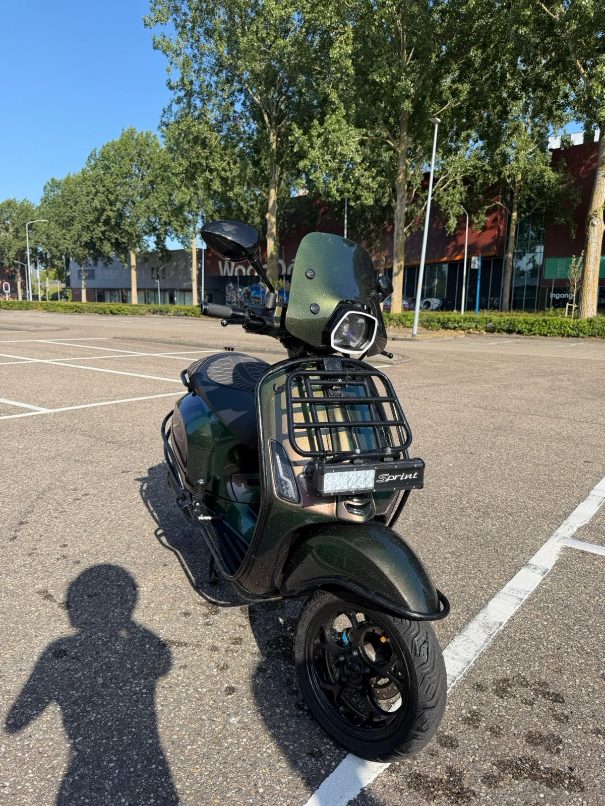 Vespa sprint 150cc brom custom, Ophalen of Verzenden, Zo goed als nieuw, Benzine, Overige modellen