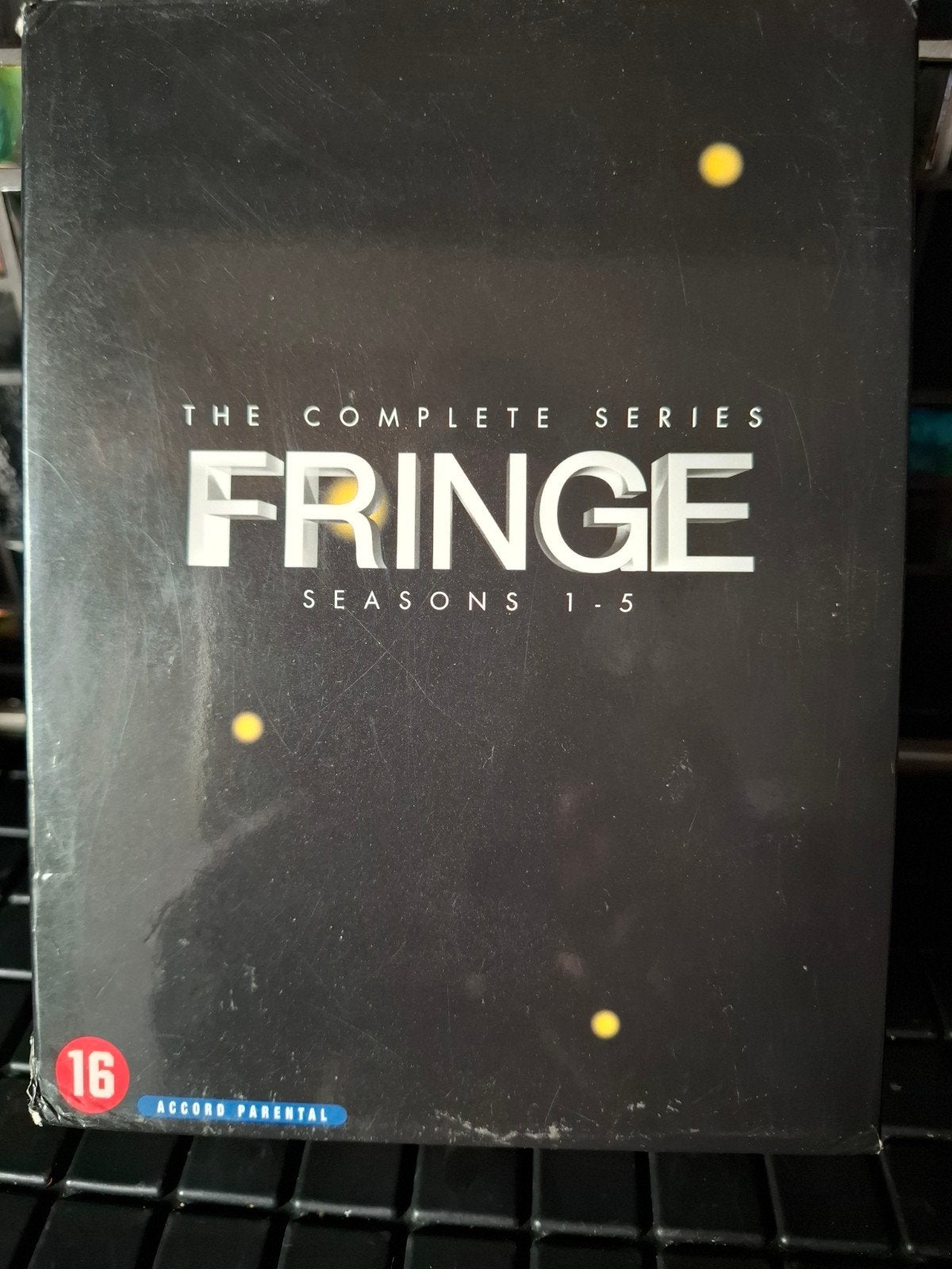 Fringe., Ophalen of Verzenden, Zo goed als nieuw