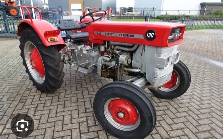 Gezocht: Massey Ferguson 130 of 25 - Oldtimer Tractor, Ophalen of Verzenden