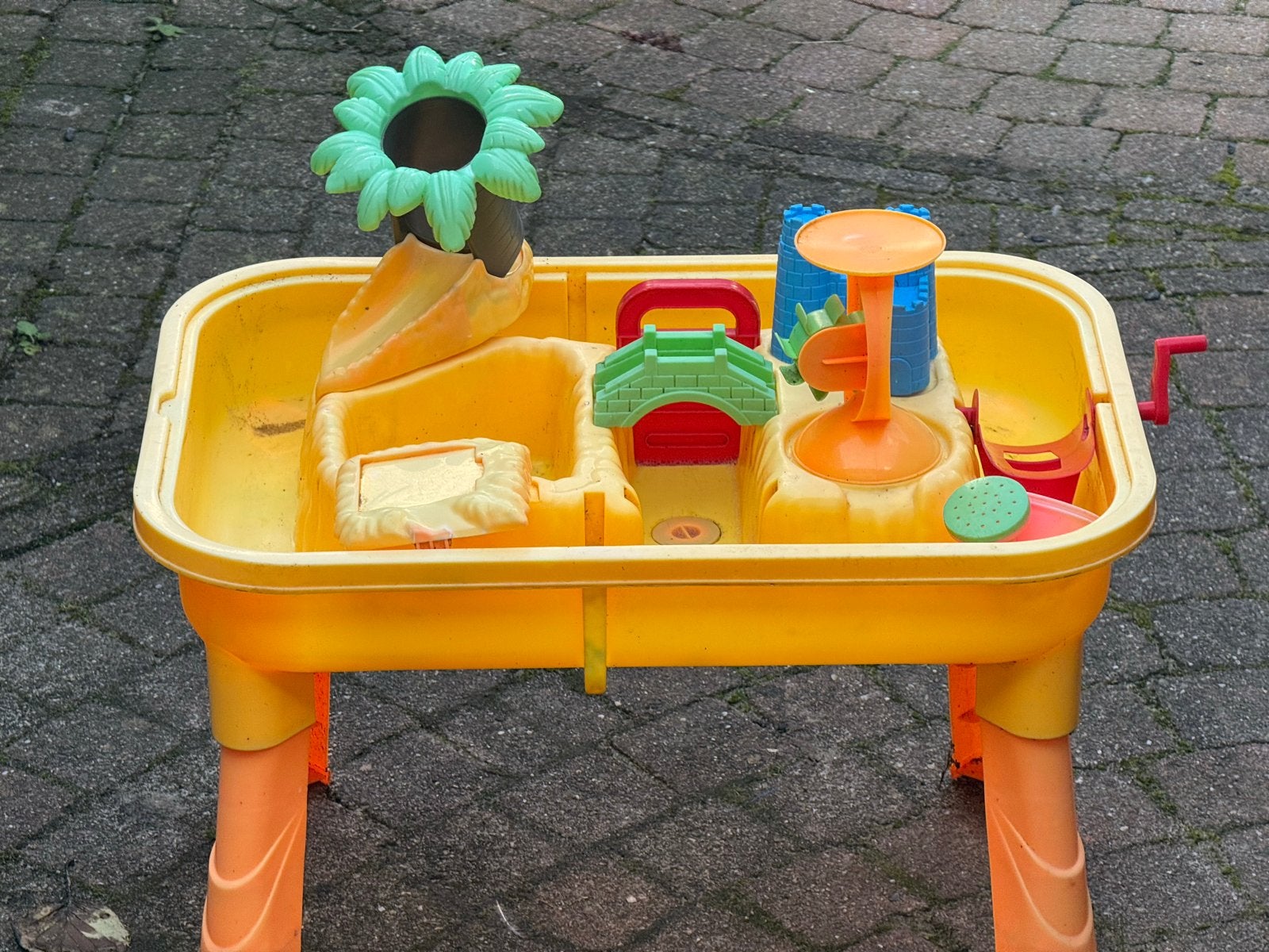 Zand- en watertafel voor kinderen, Ophalen, Gebruikt