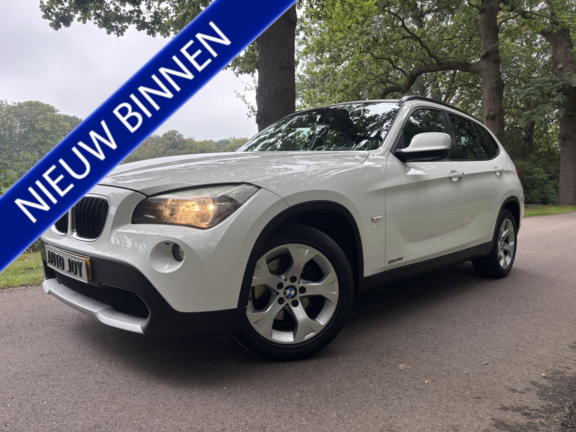 BMW X1 sDrive18i / Leder / Carplay-Android / Origineel Ned /, Achterwielaandrijving, Zwart, 4 cilinders, 150 pk
