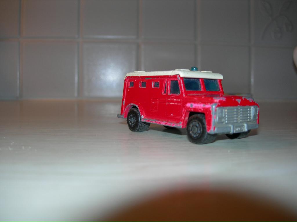 Match box auto’s voor de verzamelaar  NO 65 airport coach., Ophalen of Verzenden, Gebruikt, Auto, Matchbox