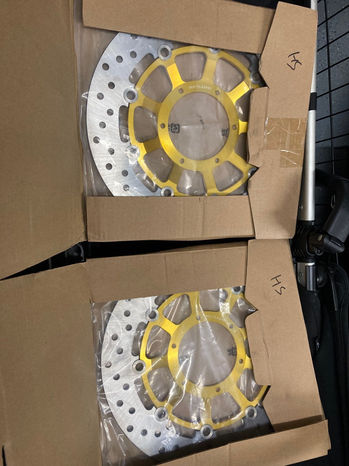Splinternieuwe 320 MM motorfiets remschijven Honda, Ophalen of Verzenden