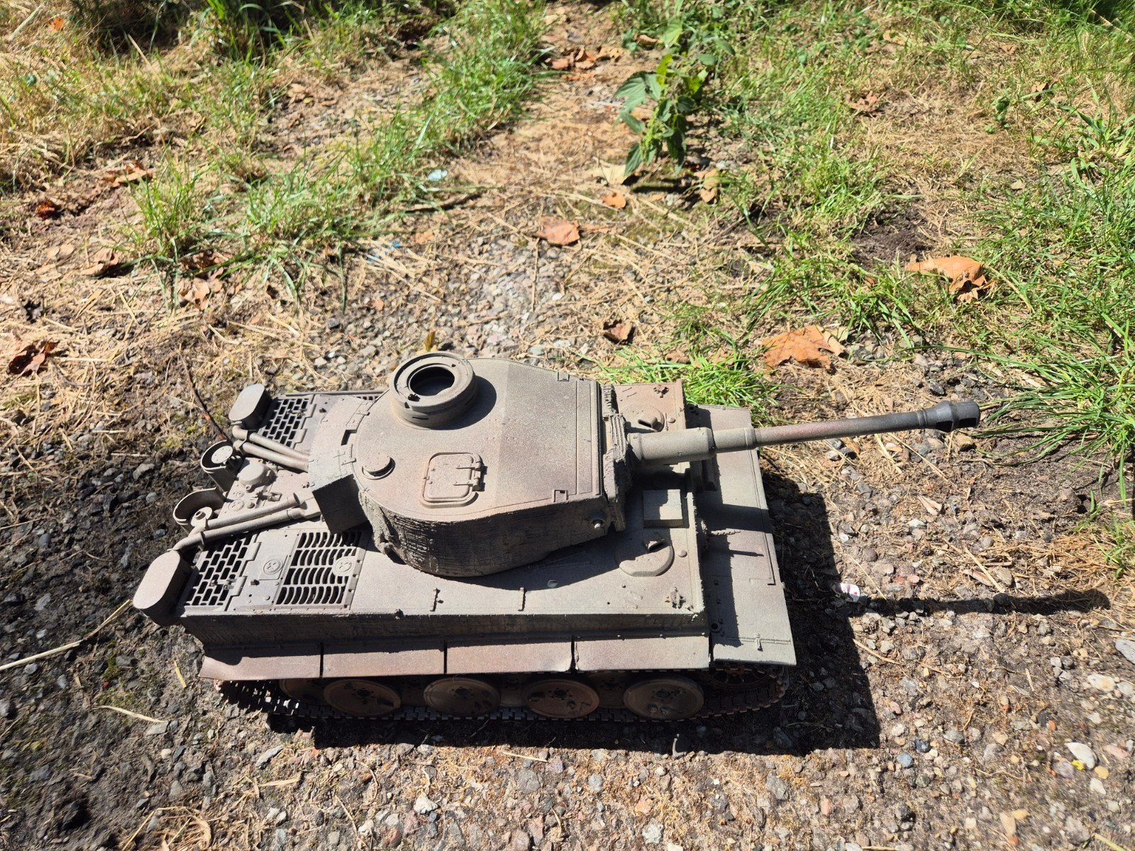 RC Tank Tiger I - Gedetailleerd Model, Ophalen of Verzenden, Gebruikt, Afstandsbediening