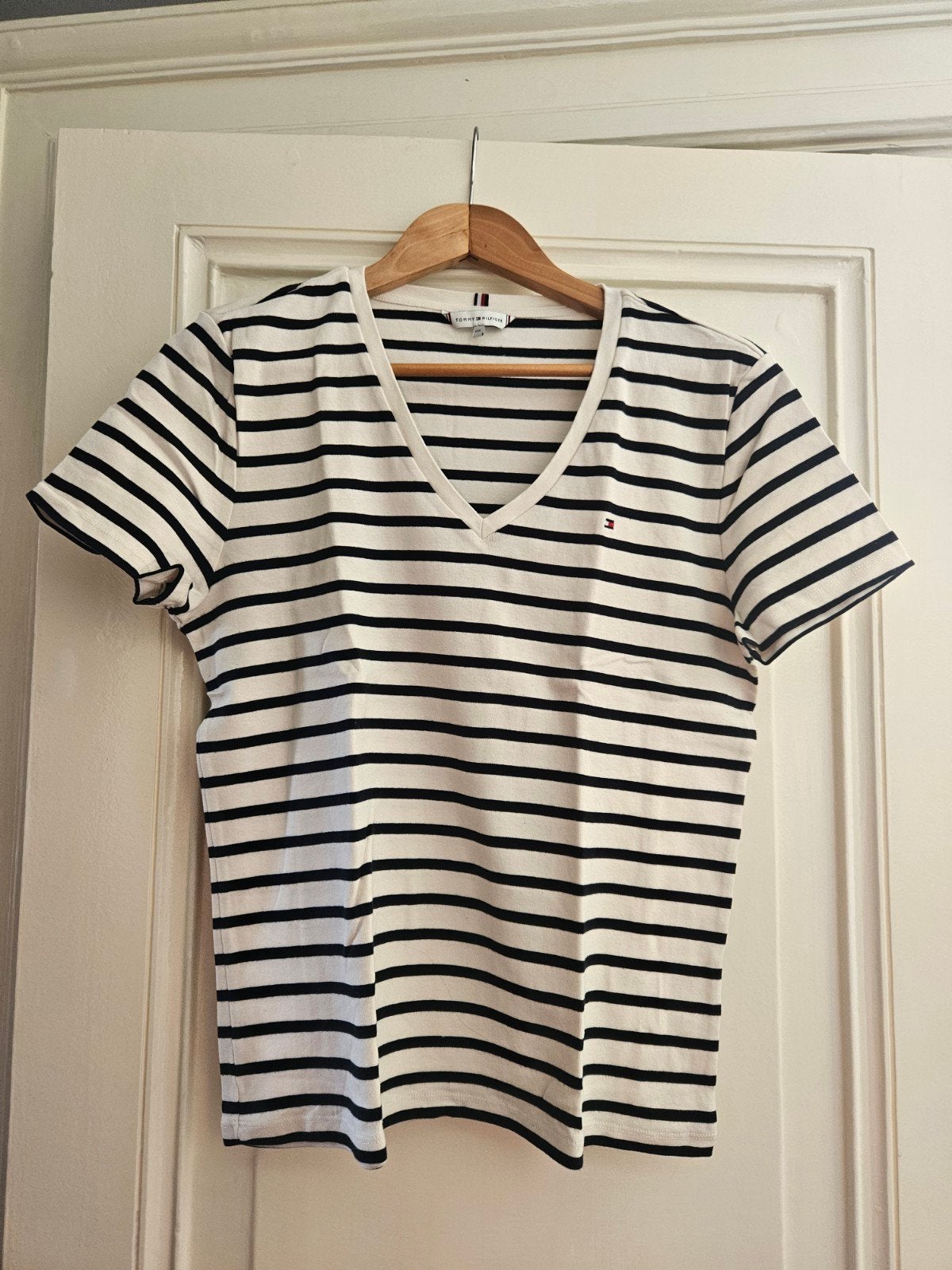 Tommy Hilfiger gestreept T-shirt V-hals XXL, Kleding | Dames, T-shirts, Wit, Maat 46/48 (XL) of groter, Ophalen of Verzenden, Zo goed als nieuw
