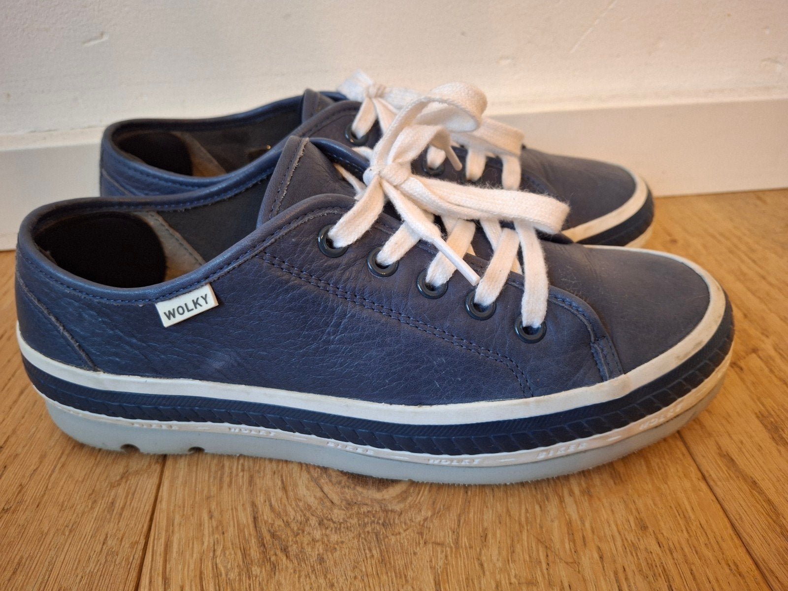 Wolky sneakers - Maat 39 - Blauw, Wolky, Blauw, Ophalen of Verzenden, Sneakers of Gympen