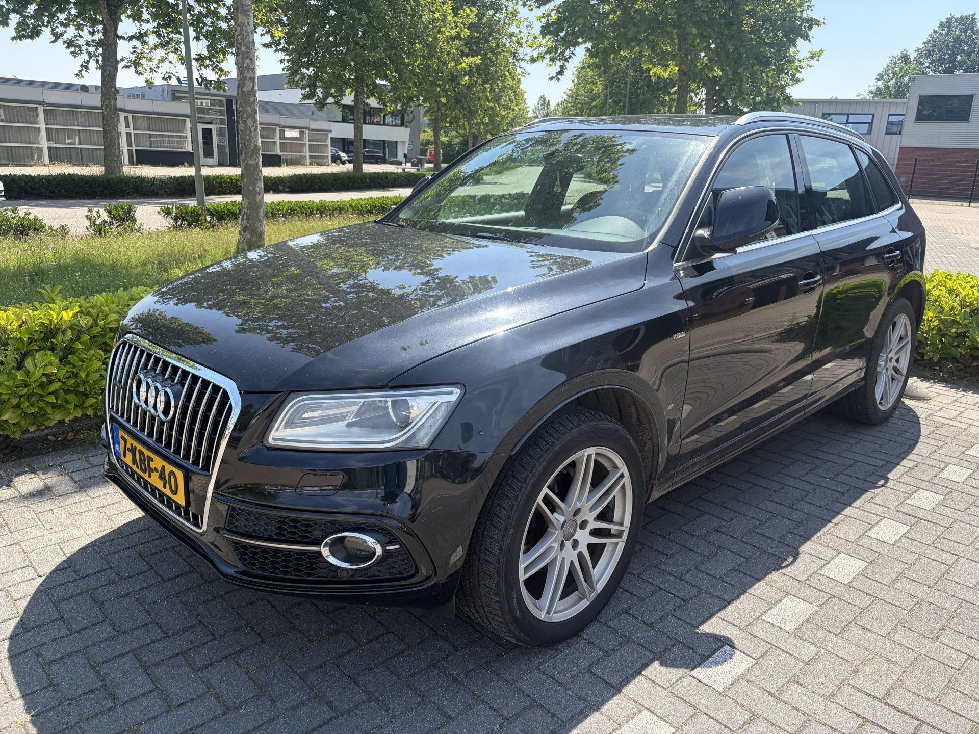 Audi Q5 2.0TFSI GEEN INRUIL MOGELIJK (bj 2013, automaat), Auto's, Gebruikt, Zwart, 4 cilinders, Zwart