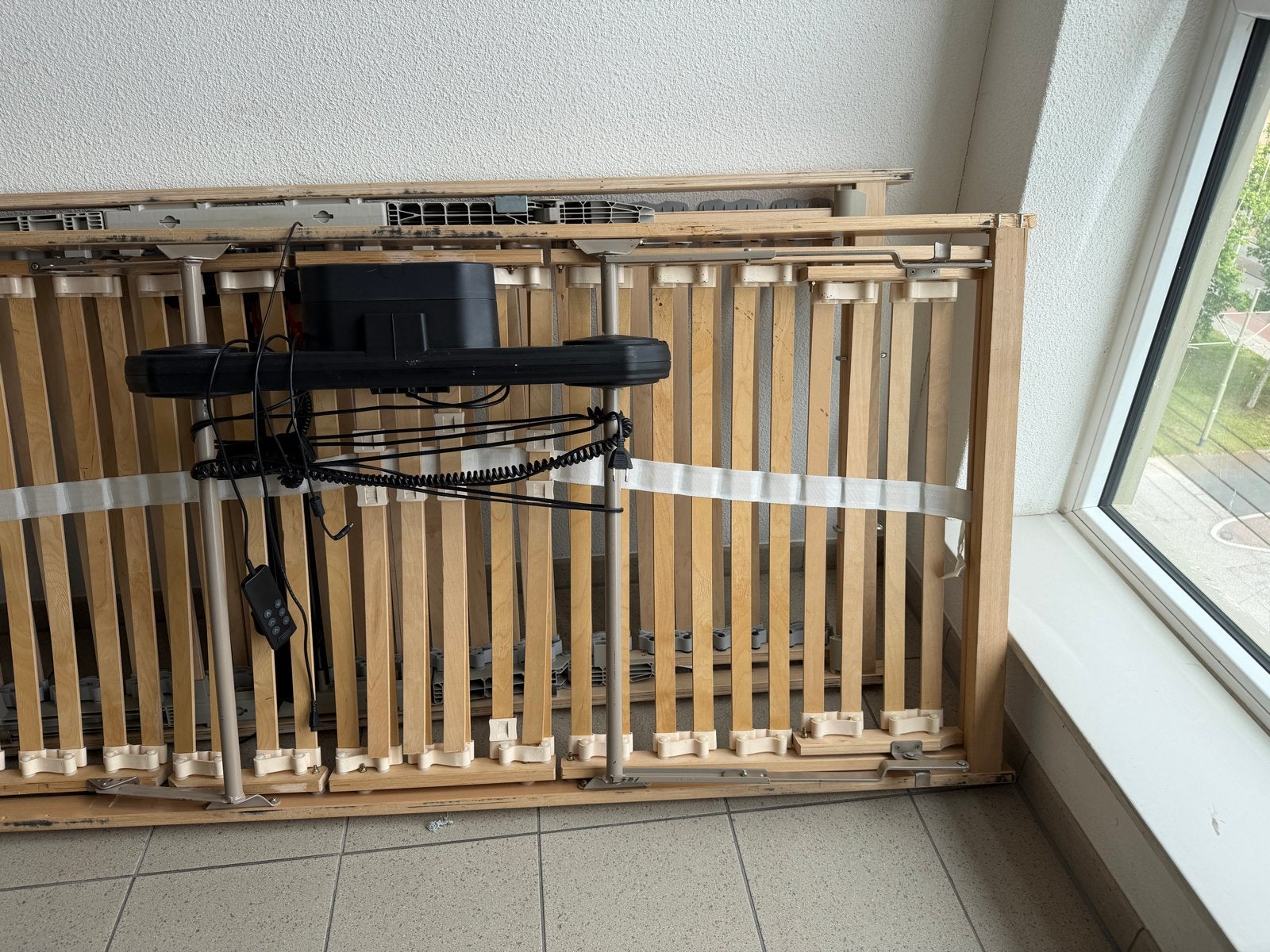 2x Elektrische lattenbodems 90x200 cm (samen 180x200 cm), Ophalen, Gebruikt, 90 cm, Tweepersoons