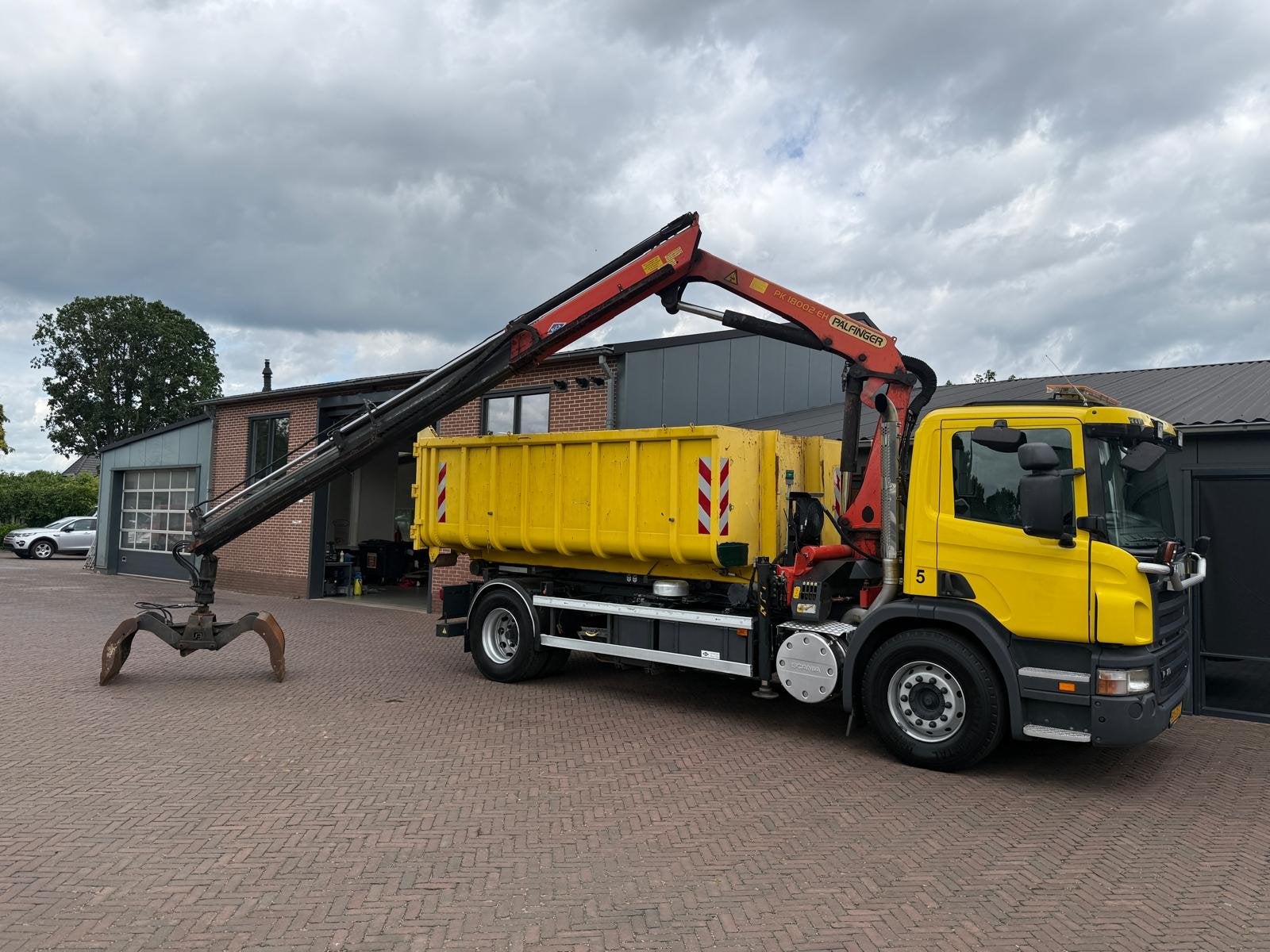Scania P320 CRANE 18 T.M Full Steel 14T Cable System Euro 5, Auto's, Automaat, Euro 5, Achterwielaandrijving, Scania