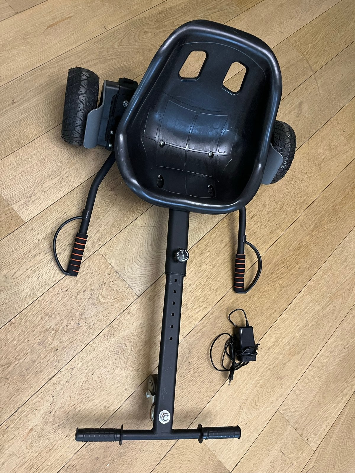 Hoverboard met zitje - Zo goed als nieuw, Ophalen, Zo goed als nieuw, Overige typen