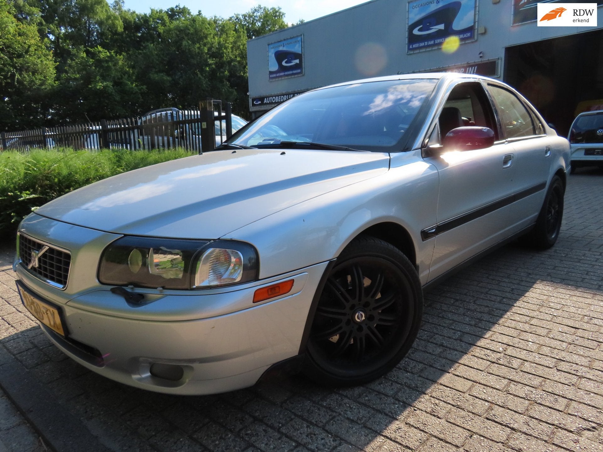 Volvo S80 2.5T Summum Graphite Uitlaat lek, Zwart, Bi-Xenon koplampen, 2521 cc, Bedrijf