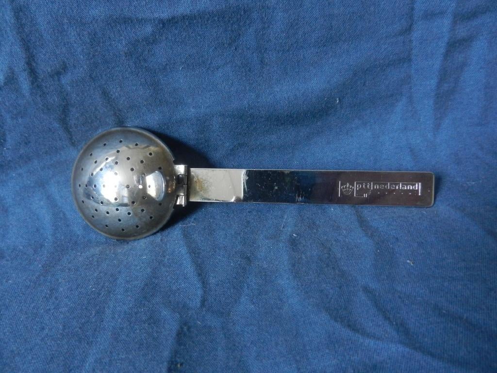 Metalen thee ei lepel voor PTT Nederland jaren 80, Antiek en Kunst, Ophalen of Verzenden