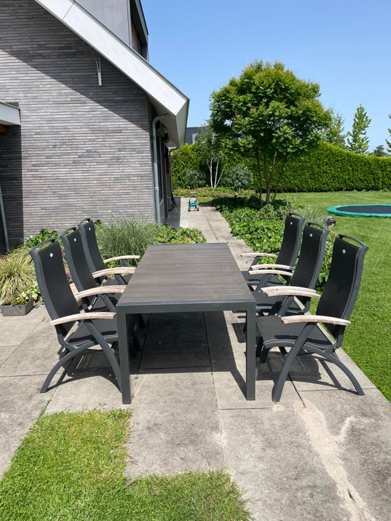 Tuinset met 6 verstelbare Hartman stoelen met een tafel, Ophalen, Kunststof, Gebruikt, 6 zitplaatsen