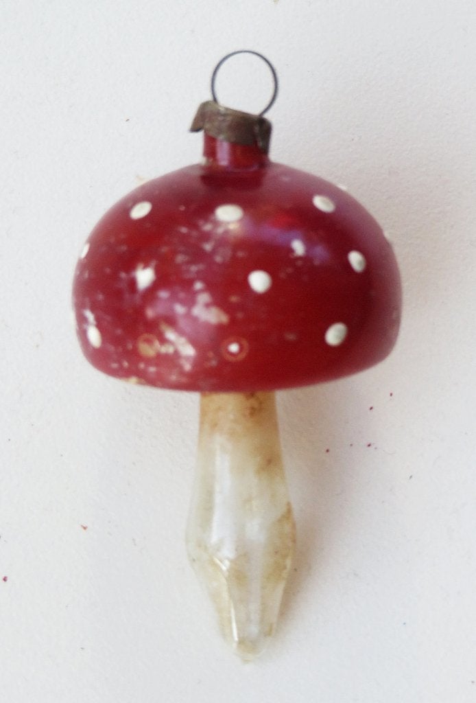 Oude Kerstbal: Paddenstoel ( donkerrood met witte stippen), Ophalen of Verzenden