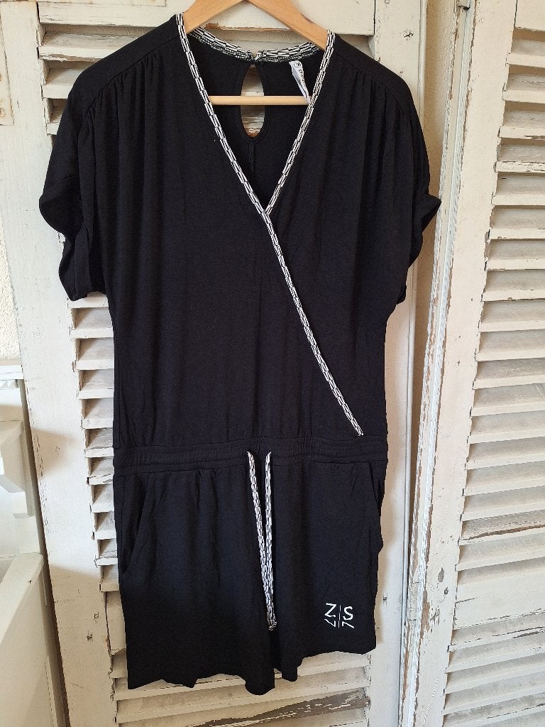 Super leuke jumpsuit van Zoso maat XS, Zwart, Ophalen of Verzenden, Zo goed als nieuw, Maat 34 (XS) of kleiner