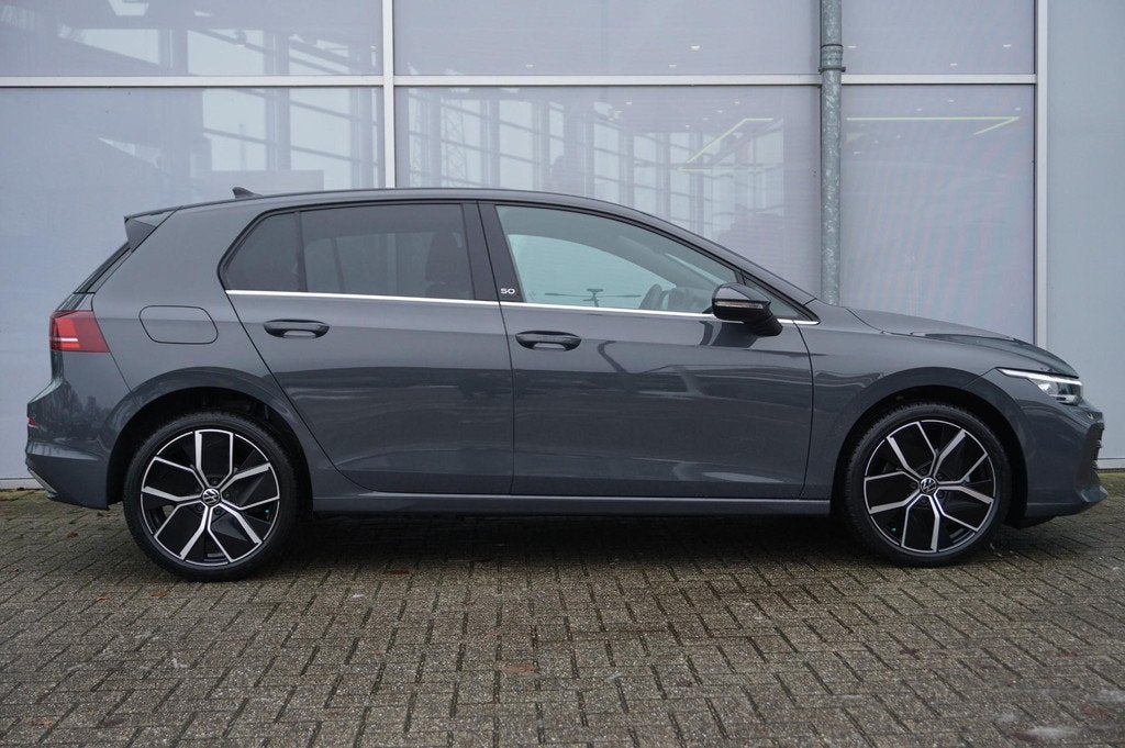 Volkswagen Golf 1.5 eHybrid 204pk 50 Edition | Travel Assist, Auto's, 12 maanden, 4 cilinders, 150 min, 26 kWh