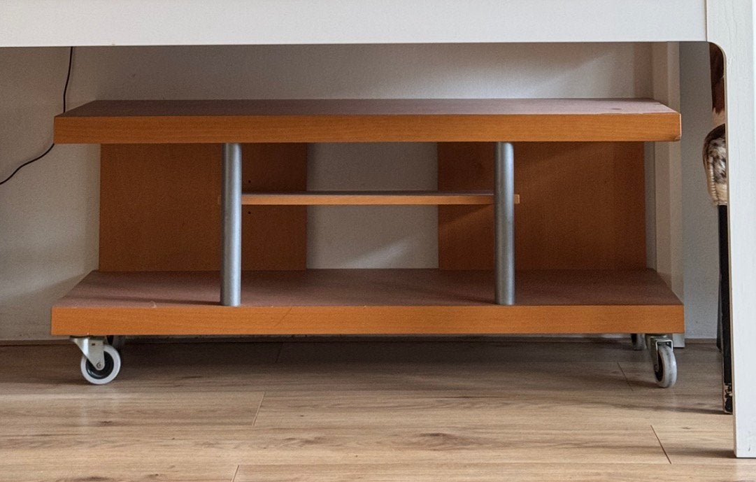 Tv meubel met wieltjes, Huis en Inrichting, Ophalen, Gebruikt, 100 tot 150 cm, Minder dan 100 cm