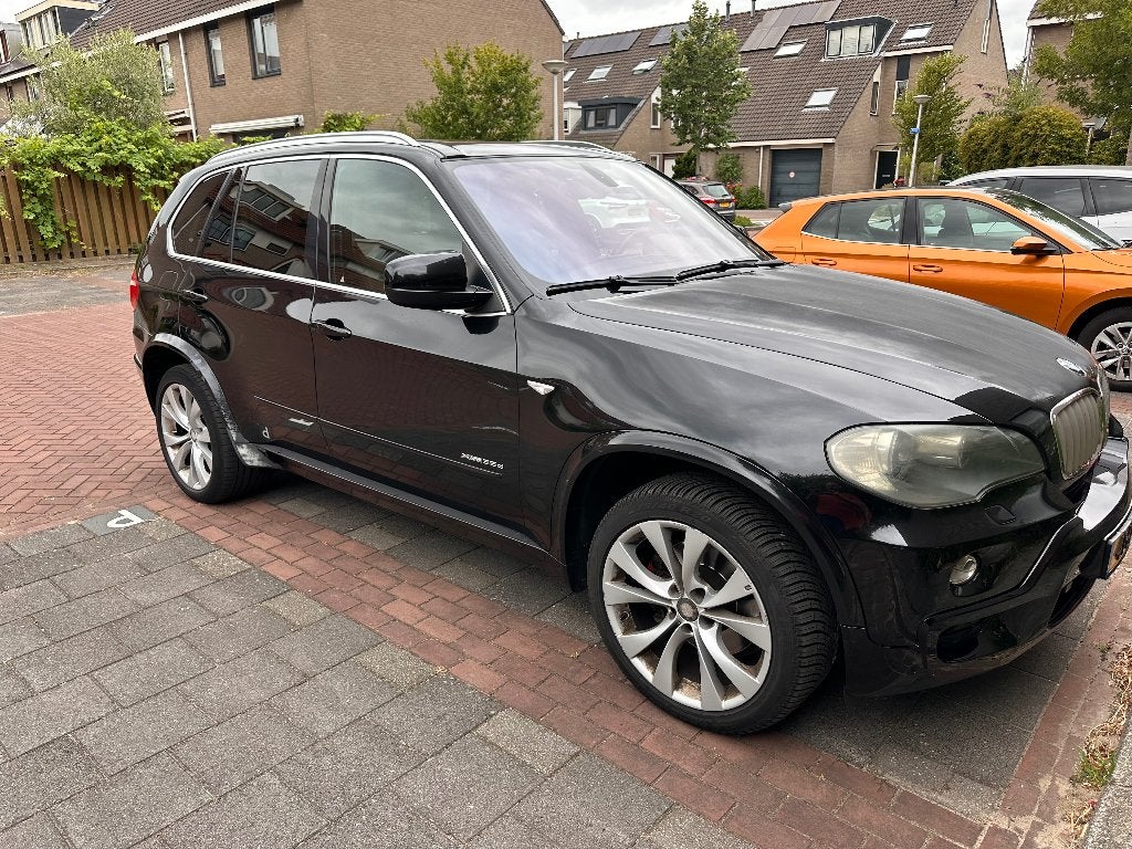 BMW X5 xDrive 3.0sd High Executive M Sport | Panorama | HUD, Auto's, Achterwielaandrijving, 2993 cc, 255 €/maand, 7 stoelen