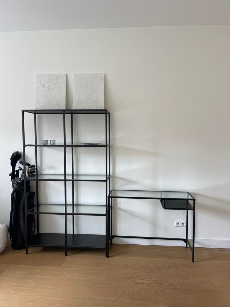 IKEA VITTSJÖ stellingkast en (laptop) tafel, Huis en Inrichting, Ophalen, Zo goed als nieuw