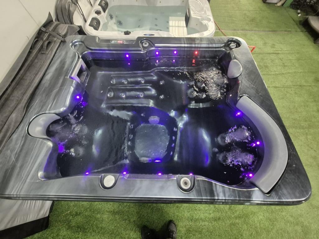 3 persoons Amerikaanse jacuzzi💦 vandaag nog bezorgd🚛, Ophalen of Verzenden, Nieuw, Filter