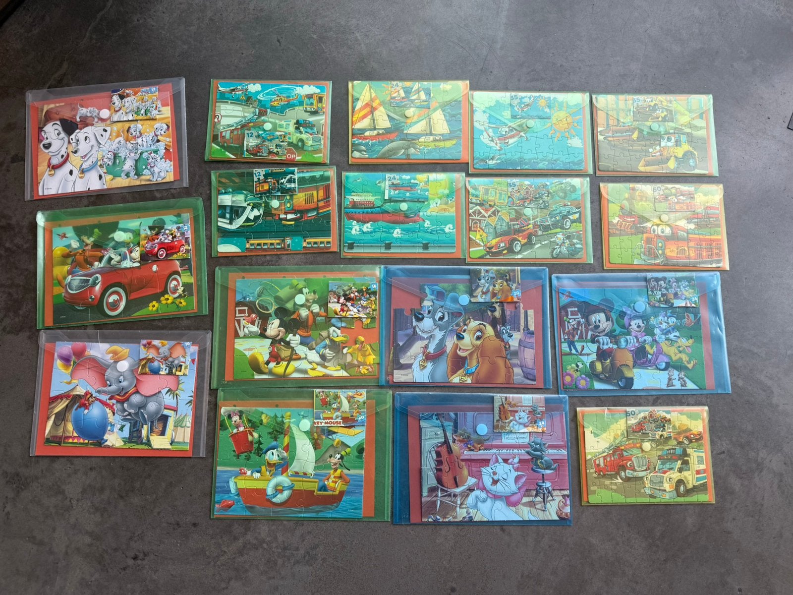 Disney Puzzels - Diverse Figuren (17 stuks) zgan, Ophalen of Verzenden, 10 tot 50 stukjes, Zo goed als nieuw, 2 tot 4 jaar