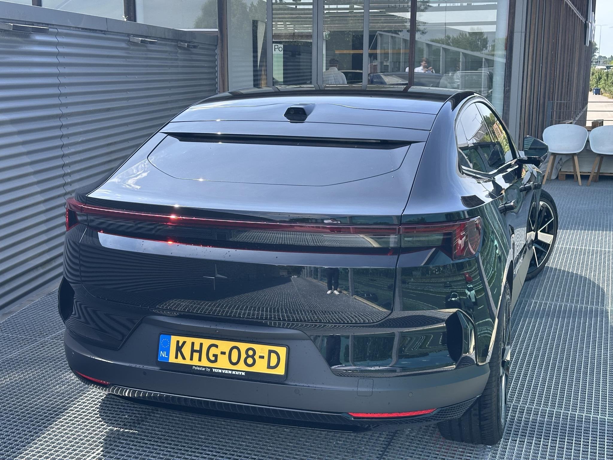 Polestar 4 Long Range Dual motor Prime 100 kWh / Pano. dak /, Auto's, Automaat, Zwart, Vierwielaandrijving, 2330 kg